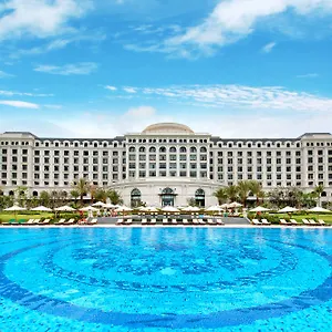 Vinpearl Discovery Rockside Resort Nha Trang